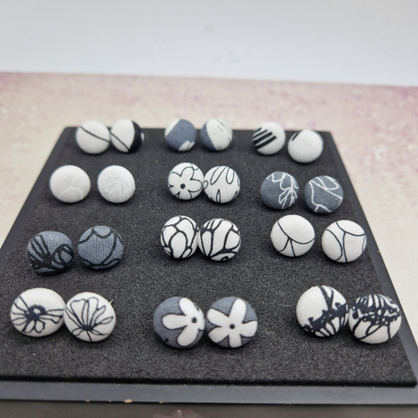 button stud earrings