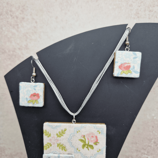 vintage floral Square Necklace and dangle earring Jewellery set.