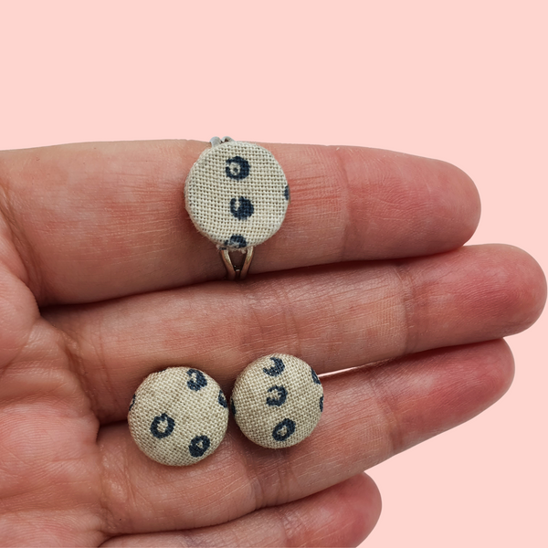 Beige and blue spotty fabric stud earrings and adjustable ring set.
