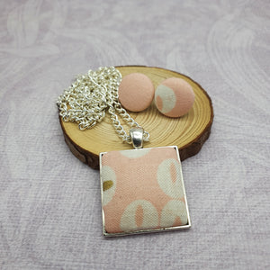 Pink circle design fabric necklace and stud Earring Jewellery set. gift box included
