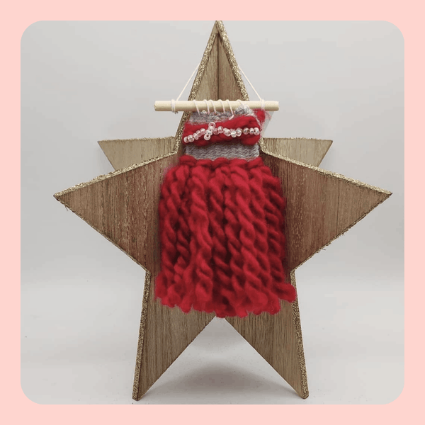 Small Christmas decoration, red and white weaving.