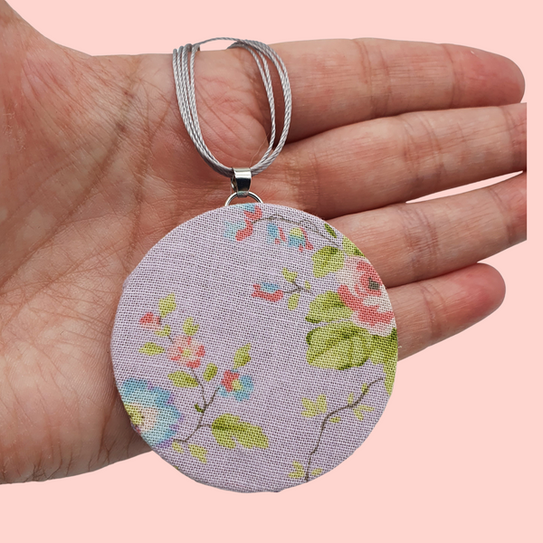 Floral Circle Necklace. Reversible fabric design.